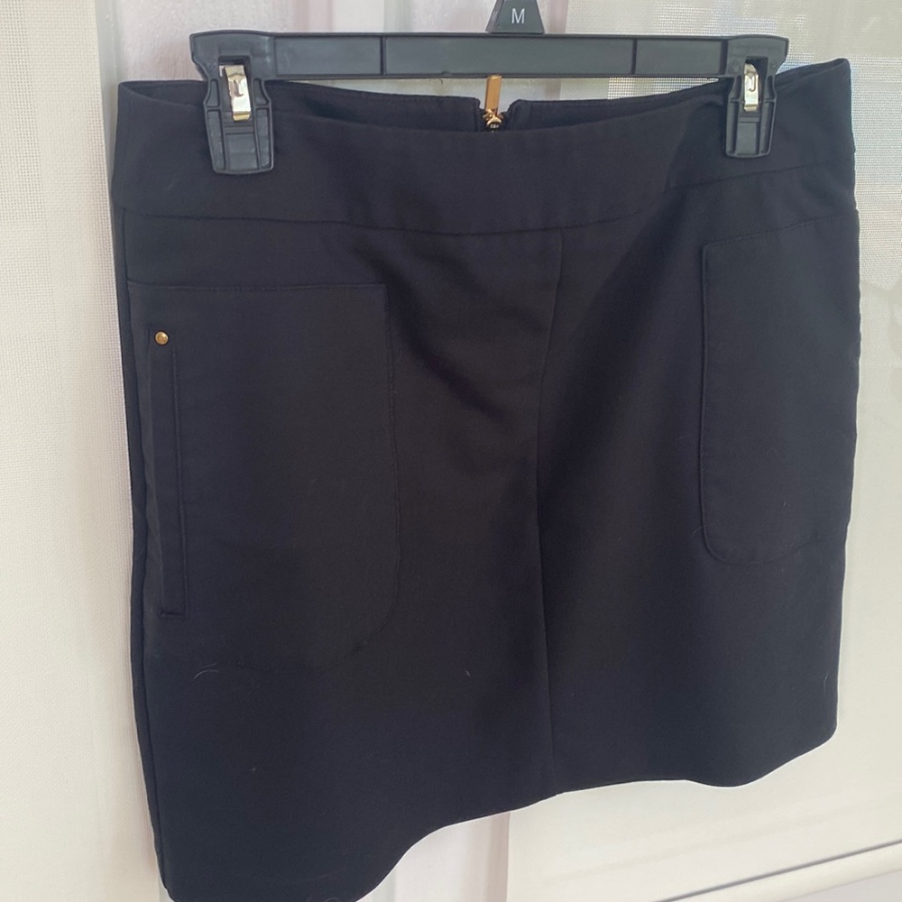 Classic Black Mini Skirt